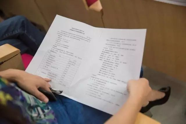 生活小百科广播稿开头:15秒抓住听众耳朵的实用技巧与案例 生活小百科广播稿开头:15秒抓住听众耳朵的实用技巧与案例